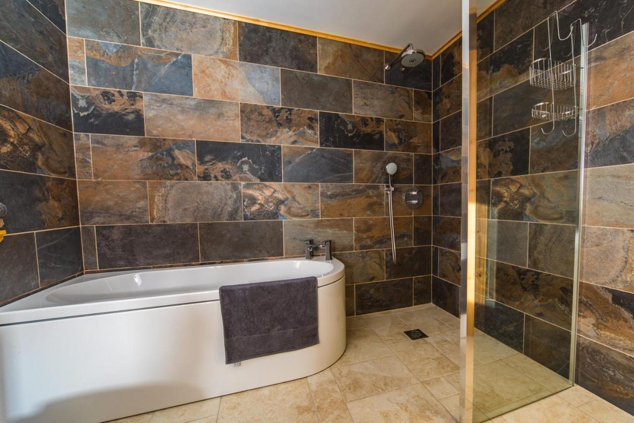 Lorien Lodge Breakish Екстер'єр фото